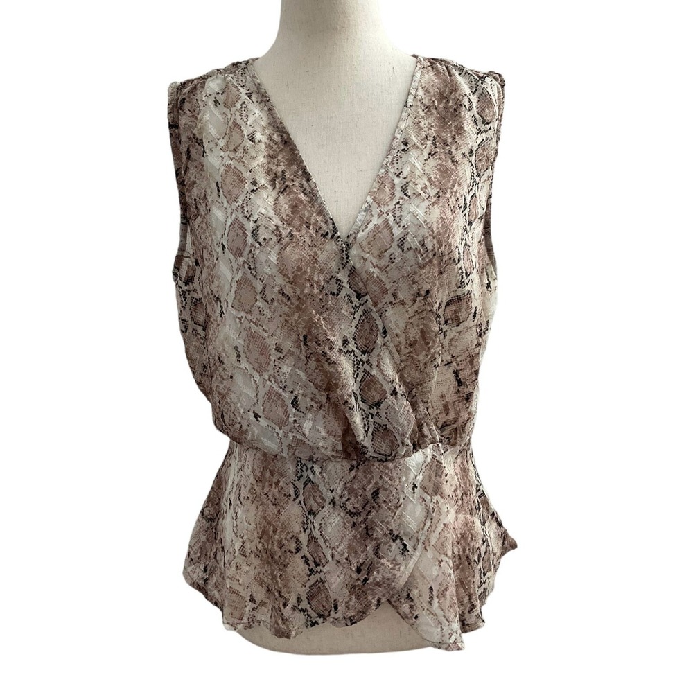 Chelsea 28 Women Size Medium Animal Print Sheer Sleeveless (26-419)